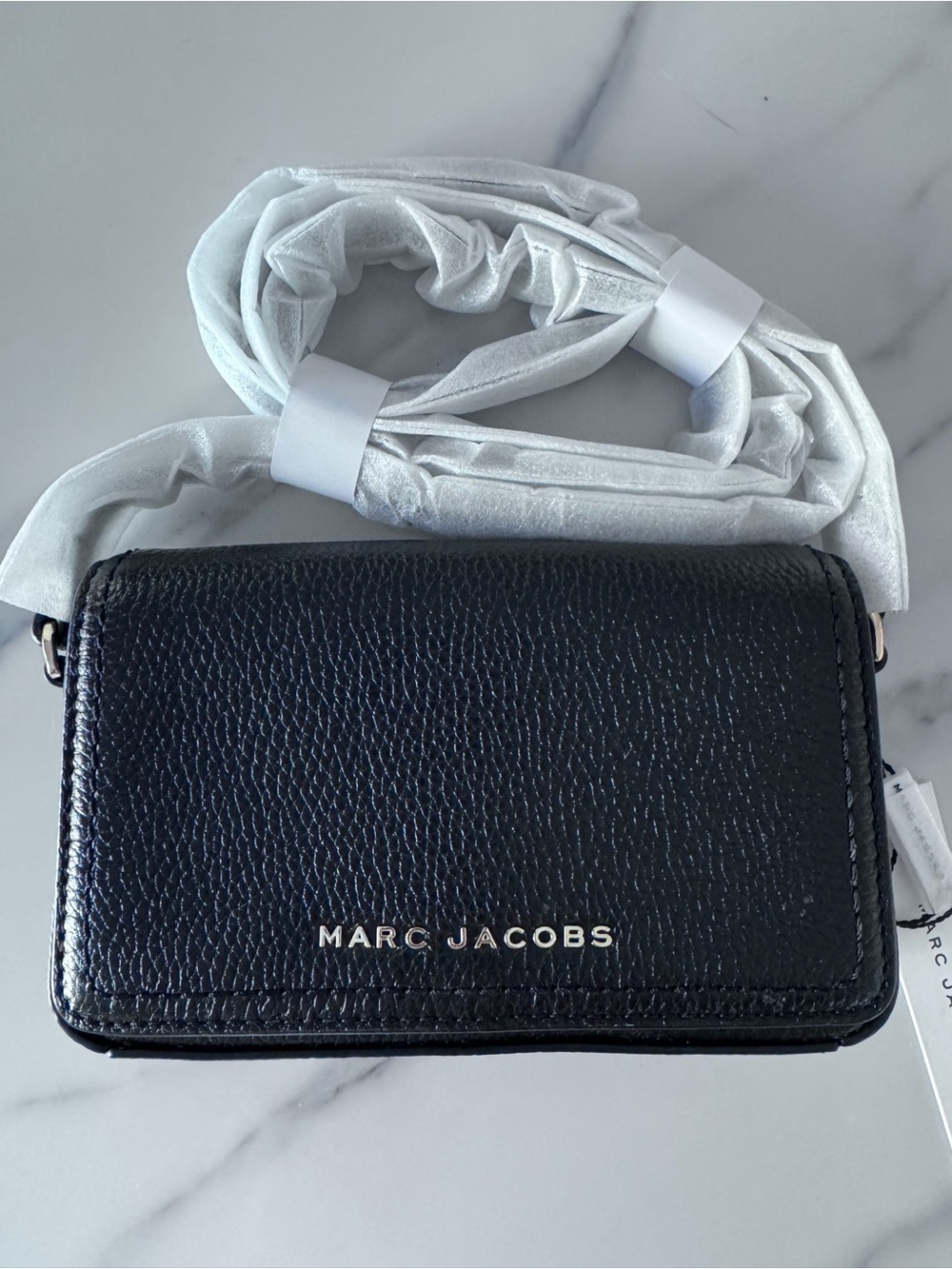 Marc Jacobs Black Pebbled Leather Phone Crossbody Bag Wallet NWT